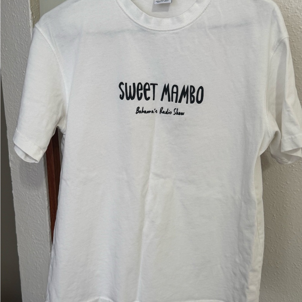 Zara White Graphic 'Sweet Mambo' Short Sleeve Tee